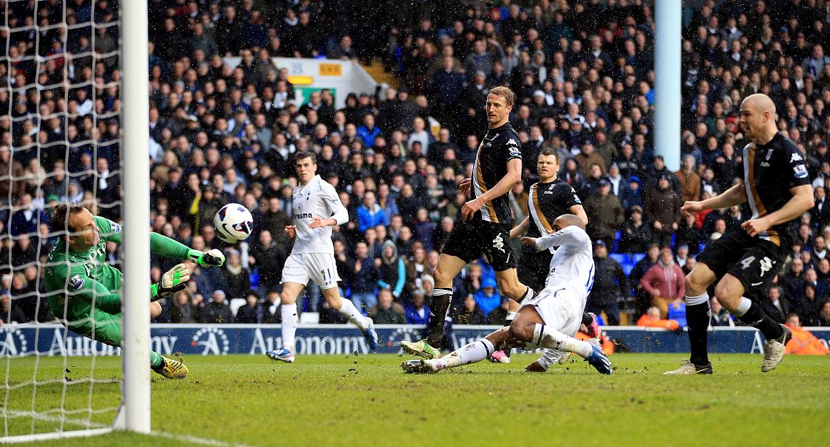 随机德罗巴回归赛场，赛况扑朔迷离首场状态亮眼，法国队观众沸腾！